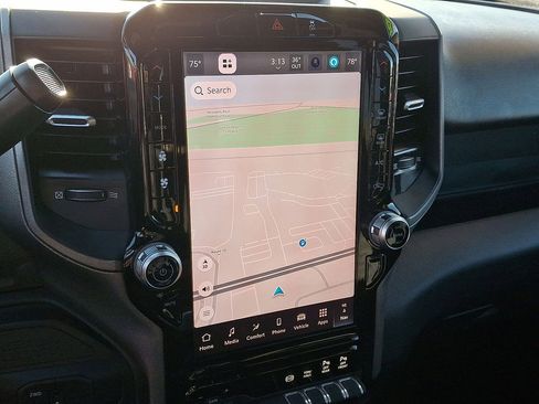 Used 2025 RAM 2500 Tradesman image 14