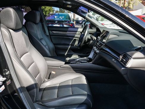 Used 2021 Honda Accord Sport image 16