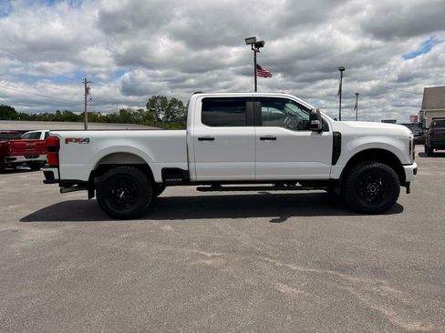 Used 2024 Ford F250 XL w/ STX Appearance Package AWD/4WD image 4
