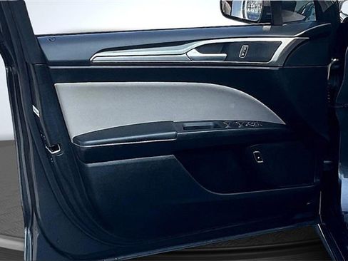 Certified 2017 Ford Fusion S image 22