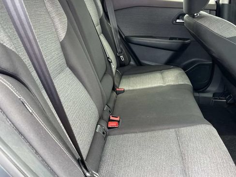 Used 2023 Nissan Rogue SV AWD/4WD image 22