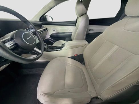 Used 2025 Hyundai Tucson SEL FWD image 13