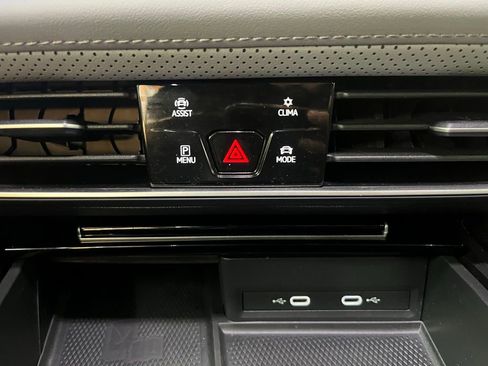 Certified 2024 Volkswagen Atlas Peak Edition SE image 16