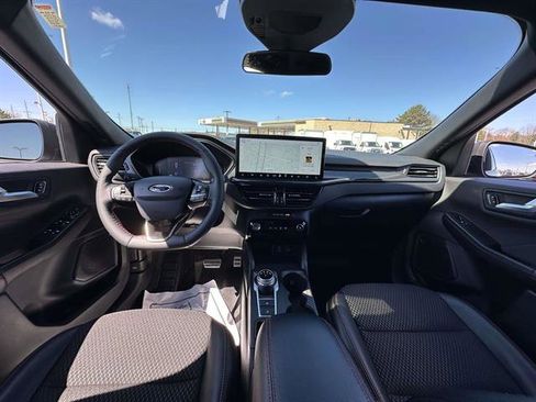 Used 2024 Ford Escape ST-Line w/ Tech Pack #1 image 13