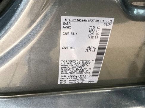 Used 2025 Nissan Altima 2.5 SV image 37