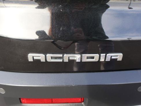 Used 2019 GMC Acadia SLT image 10