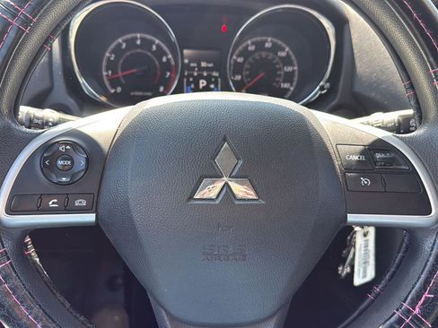 Used 2021 Mitsubishi Outlander Sport ES FWD image 13