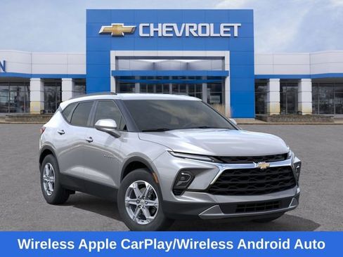 New 2026 Chevrolet Blazer LT w/ Convenience Package AWD/4WD image 8