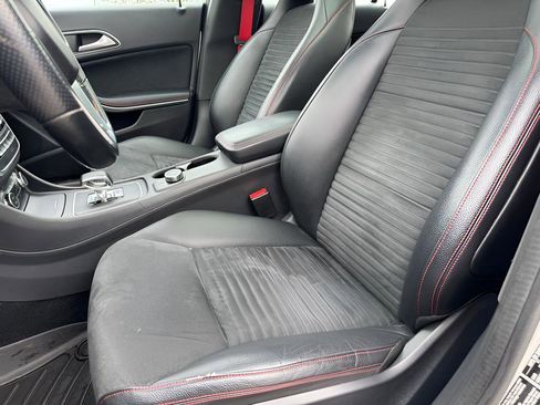 Used 2014 Mercedes-Benz CLA 45 AMG 4MATIC image 21