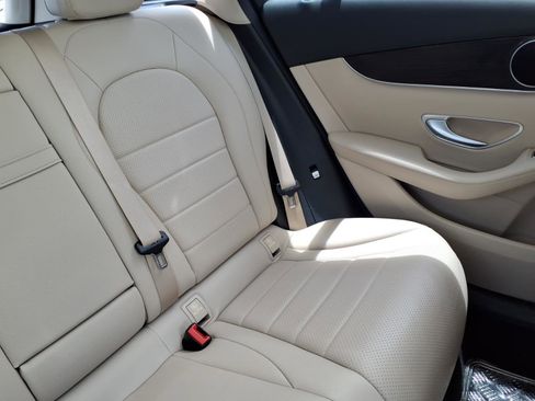 Used 2016 Mercedes-Benz GLC 300 image 24