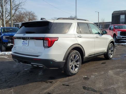 New 2026 Ford Explorer Active w/ Active Comfort Package image 4