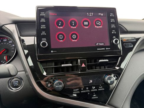 Used 2023 Toyota Camry XSE image 12