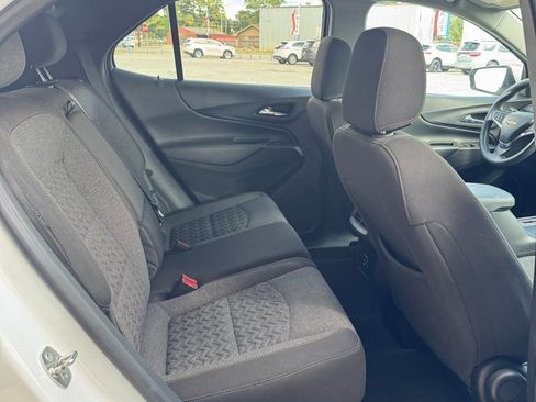 Used 2023 Chevrolet Equinox LT image 10