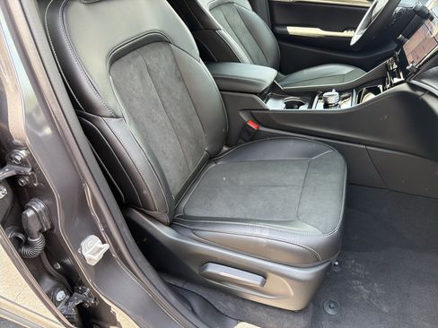 New 2026 Jeep Grand Cherokee Altitude AWD/4WD image 16