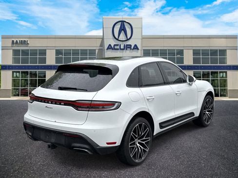Used 2024 Porsche Macan AWD/4WD image 5