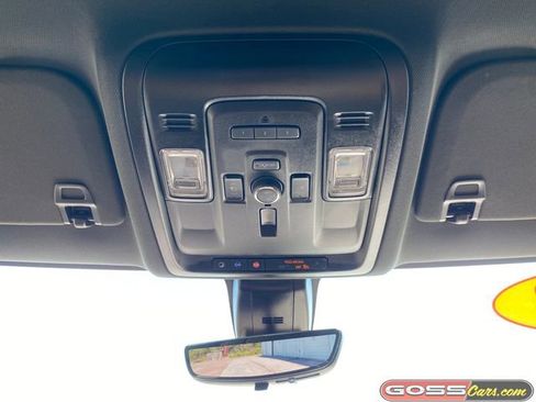 Used 2022 Chevrolet Tahoe High Country AWD/4WD image 16