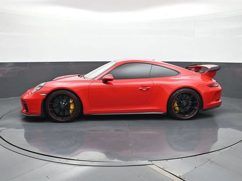 Certified 2018 Porsche 911 GT3 RWD image 2