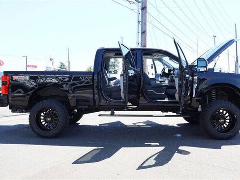 Used 2023 Ford F350 Limited w/ FX4 Off-Road Package AWD/4WD image 44