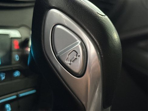 Used 2015 Ford C-MAX Energi SEL FWD image 26