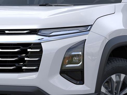 New 2026 Chevrolet Equinox LT FWD image 34
