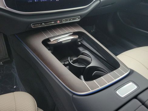 Certified 2025 Mercedes-Benz E 350 Sedan image 21