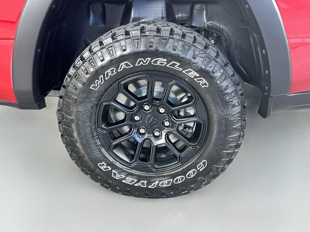 New 2027 RAM 1500 Rebel w/ Rebel Level 2 Equipment Group AWD/4WD image 17