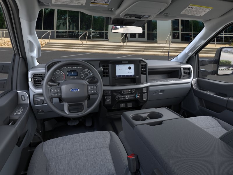 New 2025 Ford F250 4x4 SuperCab Super Duty image 9