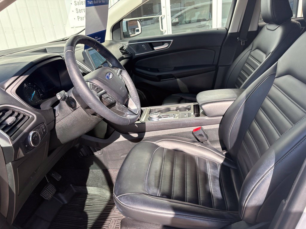 Used 2023 Ford Edge SEL w/ Convenience Package AWD/4WD image 13