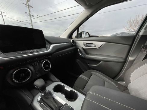 Used 2024 Chevrolet Blazer LT w/ Convenience Package image 30