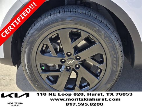Certified 2022 Kia Sorento S image 17