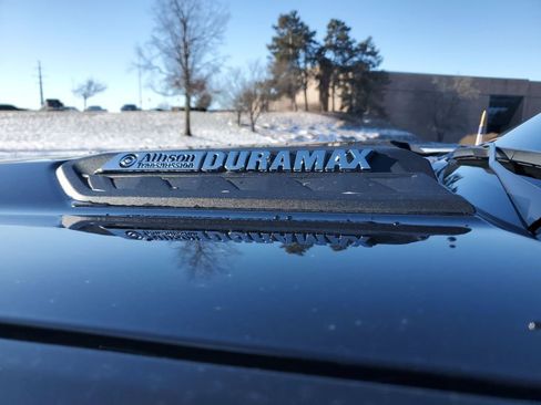 Used 2024 Chevrolet Silverado 2500 High Country w/ Technology Package image 29