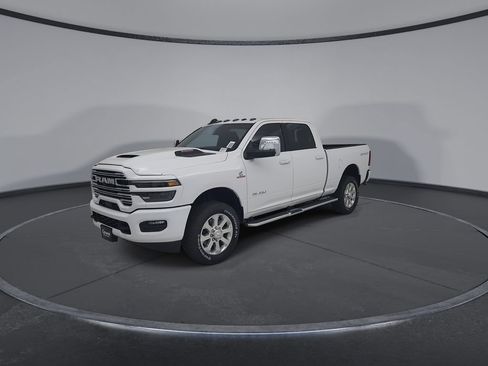 New 2026 RAM 2500 Laramie w/ Sport Appearance Package AWD/4WD image 7