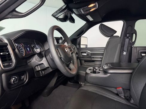 Used 2025 RAM 2500 Big Horn image 14