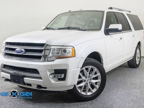Used 2017 Ford Expedition EL Limited w/ Equipment Group 301A AWD/4WD image 3