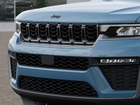 New 2026 Jeep Grand Cherokee L Limited RWD image 11