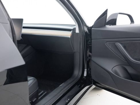 Used 2021 Tesla Model 3 Long Range image 28