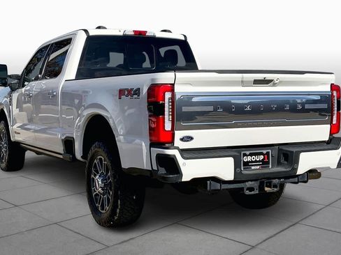 Certified 2024 Ford F250 Limited w/ FX4 Off-Road Package image 11