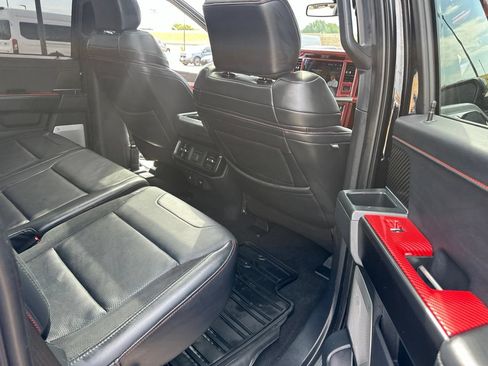 Used 2025 Ford F150 Raptor AWD/4WD image 19