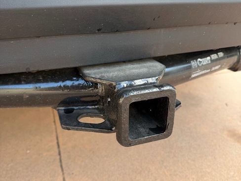 Used 2012 Toyota Highlander SE image 26