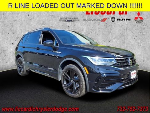 Used 2024 Volkswagen Tiguan SE R-Line AWD/4WD image 1