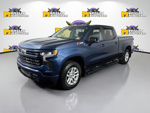 Used 2022 Chevrolet Silverado 1500 RST AWD/4WD image 1