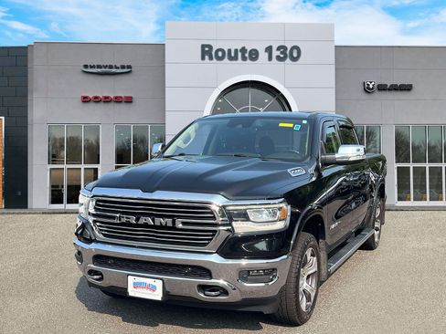 Used 2021 RAM 1500 Laramie AWD/4WD image 2