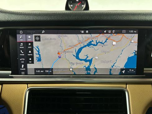 Used 2018 Porsche Panamera w/ Premium Package Plus image 12