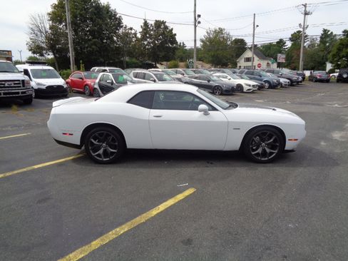 Used 2018 Dodge Challenger R/T Plus image 5