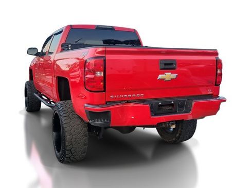 Used 2018 Chevrolet Silverado 1500 LT w/ All Star Edition image 3