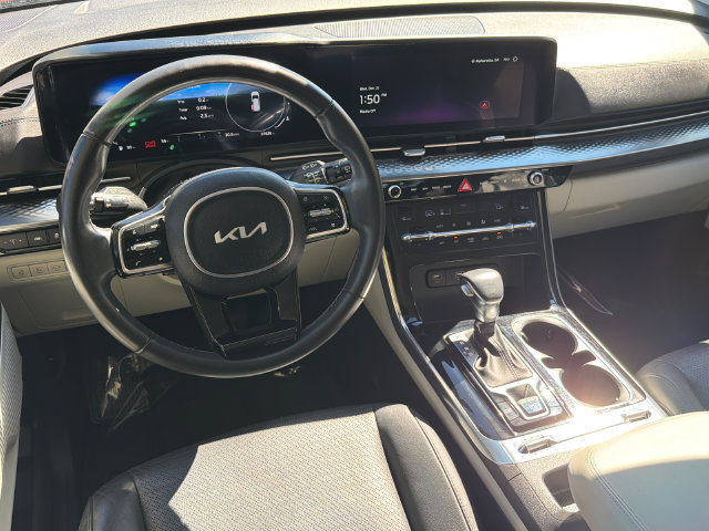Used 2023 Kia Carnival SX Prestige FWD image 22