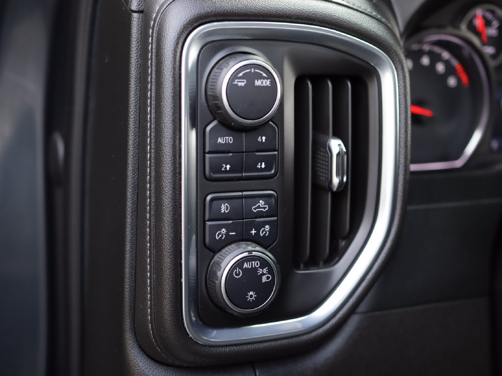 Used 2022 Chevrolet Silverado 1500 RST w/ Z71 Off-Road Package AWD/4WD image 10