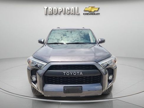 Used 2019 Toyota 4Runner SR5 Premium AWD/4WD image 8