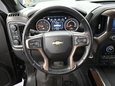 Used 2022 Chevrolet Silverado 2500 High Country w/ Z71 Off-Road Package AWD/4WD image 35
