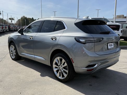 Used 2023 Buick Envision Avenir image 7